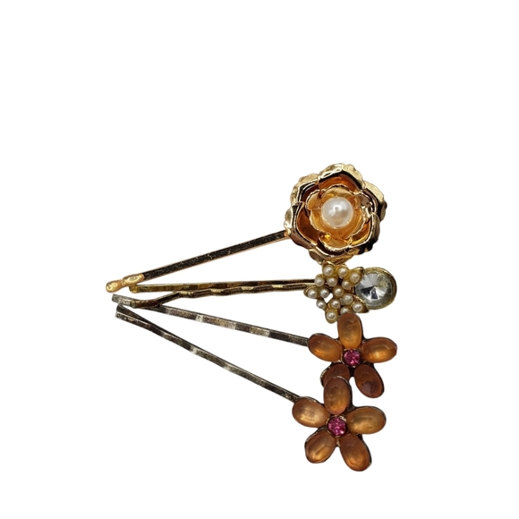 15 Piece Costume Jewelry Lot Teddy Bear Tin Necklaces Bracelets Bobby Pins - Picture 7 of 11